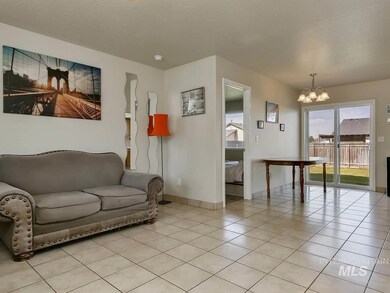 926 W Oakmont Ave, Nampa, ID 83686 - photo 3