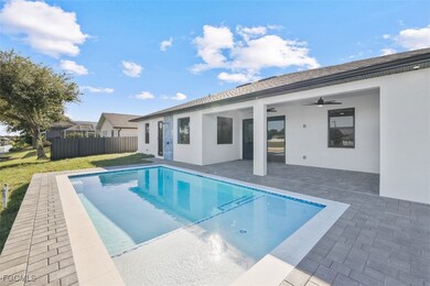 129 NE 12th Ct, Cape Coral, FL 33909 - photo 4