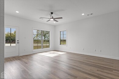 972 E 3rd St, Leachville, AR 72438 - photo 6