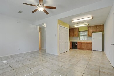 19048 County Road 669d, Alvin, TX 77511 - photo 3