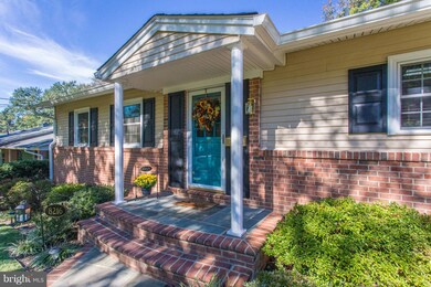 8216 Cottage St, Vienna, VA 22180 - photo 5