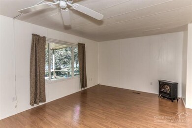 60906 Alpine Dr, Bend, OR 97702 - photo 7