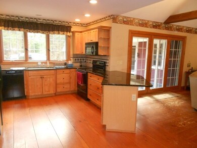 10 Henderson Rd, Gilford, NH 03249 - photo 5