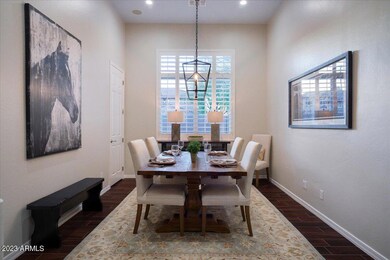 06-Formal Dining Room