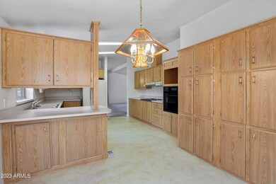 Kitchen (2)