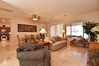 Living / Dining