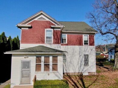 308 River St, Hawley, PA 18428 - photo 5