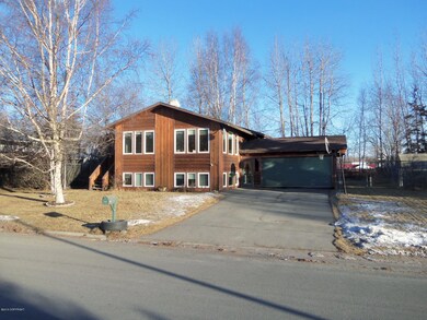 1315 Chirikof Ct, Anchorage, AK 99507 - photo 2