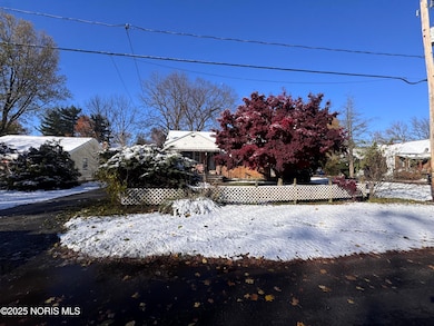 1101 Sawyer Rd, Toledo, OH 43615 - photo 2