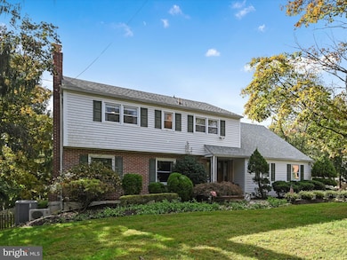 707 Kent Rd, Wallingford, PA 19086 - photo 2