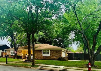 3025 Highgate Ln, Bedford, TX 76021 - photo 5