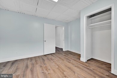 1039 Walnut St unit 3, Ashland, PA 17921 - photo 4