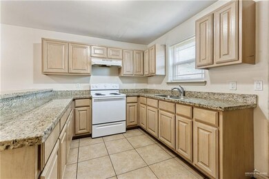 1500 Hummingbird Ct unit 10, Pharr, TX 78577 - photo 6