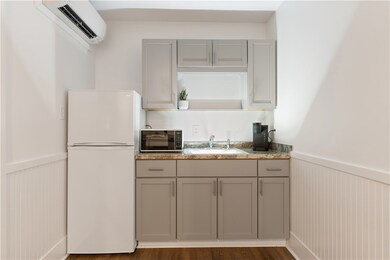 112 Florence St, Saint Simons Island, GA 31522 - photo 7