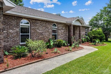 2356 Amelia Ln, Pensacola, FL 32526 - photo 4