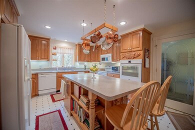 22 Bear Brook Ln unit 8 & 8A, Waterville Valley, NH 03215 - photo 4