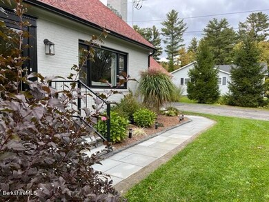 30 Prospect St, Great Barrington, MA 01230 - photo 3