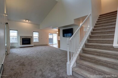 Living Room w/Ceiling Fan