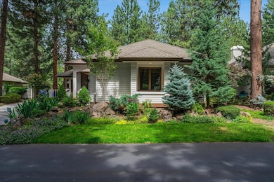 2-willowoutsidefront