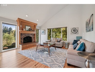 12820 SW Glacier Lily Cir, Portland, OR 97223 - photo 4