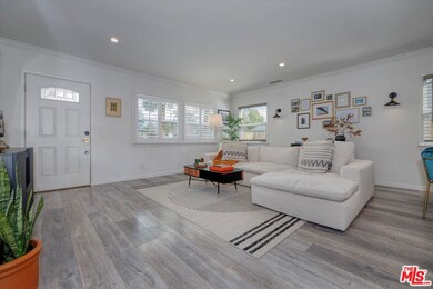 21016 Costanso St, Woodland Hills, CA 91364 - photo 3