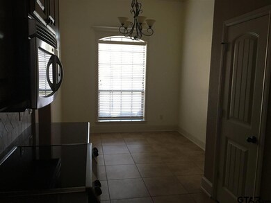 5123 5123 van Buren, Tyler, TX 75703 - photo 2