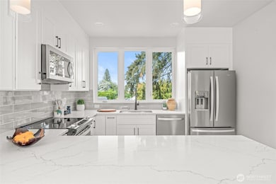 12225 Roseberg Ave S unit 4, Burien, WA 98168 - photo 6