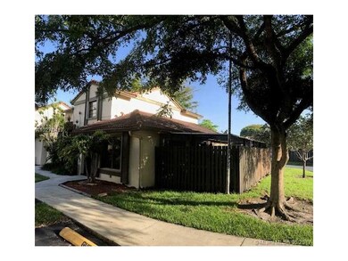 15000 SW 49th Ln unit D114, Miami, FL 33185 - photo 3