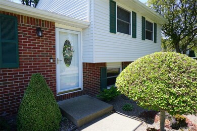 381 Wurlitzer Dr, North Tonawanda, NY 14120 - photo 2