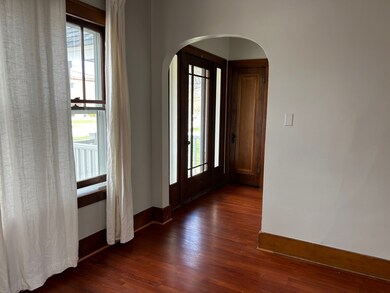 900 E Illinois St, Wheaton, IL 60187 - photo 7