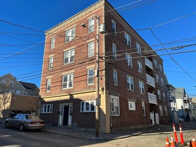 42 Park St unit 3, Salem, MA 01970 - photo 5