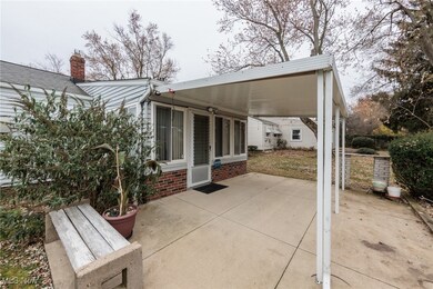 1132 Ranchland Dr, Cleveland, OH 44124 - photo 5