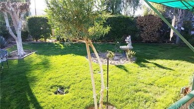 Beautiful front yard garden perfect for entertainm