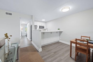 7801 Shoal Creek Blvd unit 203, Austin, TX 78757 - photo 2