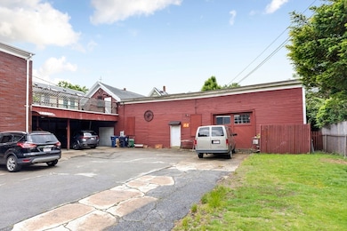 44 Russell St, Cambridge, MA 02140 - photo 7