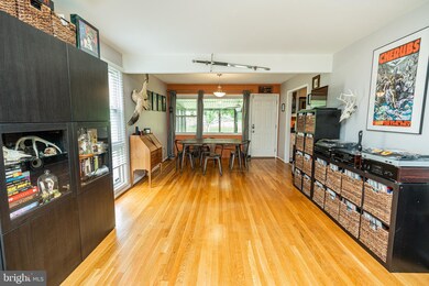 58 E Timonium Rd, Lutherville Timonium, MD 21093 - photo 3