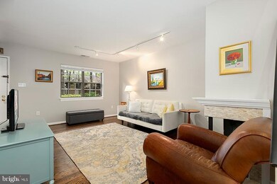 2055 Headlands Cir, Reston, VA 20191 - photo 5