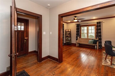 1230 37th St, Des Moines, IA 50311 - photo 7