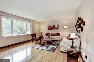 2408 Nickoles Dr, Sykesville, MD 21784 - photo 2