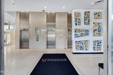 207 W Clarendon Unit 3D-6
