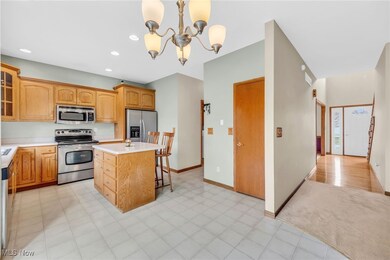 2328 Twin Leaf Ct, Ashland, OH 44805 - photo 7