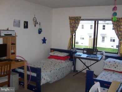 728 Putnam Blvd unit 15A, Wallingford, PA 19086 - photo 3