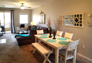 DINING & LIVING ROOM