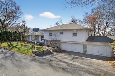 9 Orleans St, Johnston, RI 02919 - photo 4