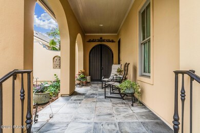 227 Biltmore Lane-24
