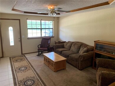 716 N Ramblin Oaks Dr, Moore, OK 73160 - photo 5