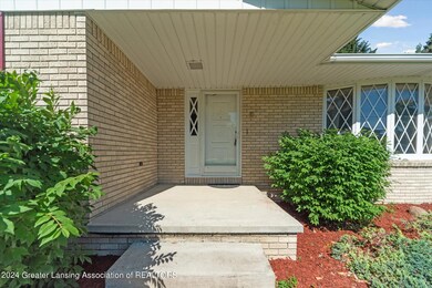 1423 N Willow Hwy, Lansing, MI 48917 - photo 2
