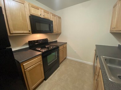 80 Sentinel Ct unit 206, Manchester, NH 03103 - photo 7