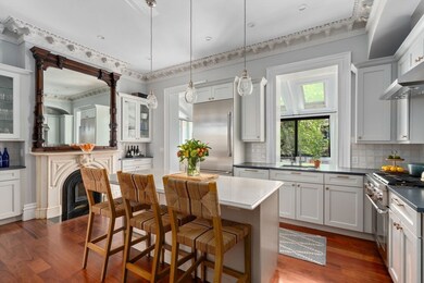 32 Rutland Square unit 1, Boston, MA 02118 - photo 2