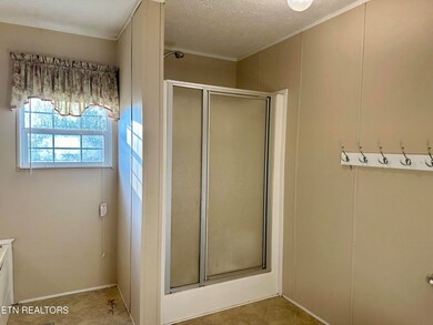 209 Pomona Ct, Crossville, TN 38571 - photo 7